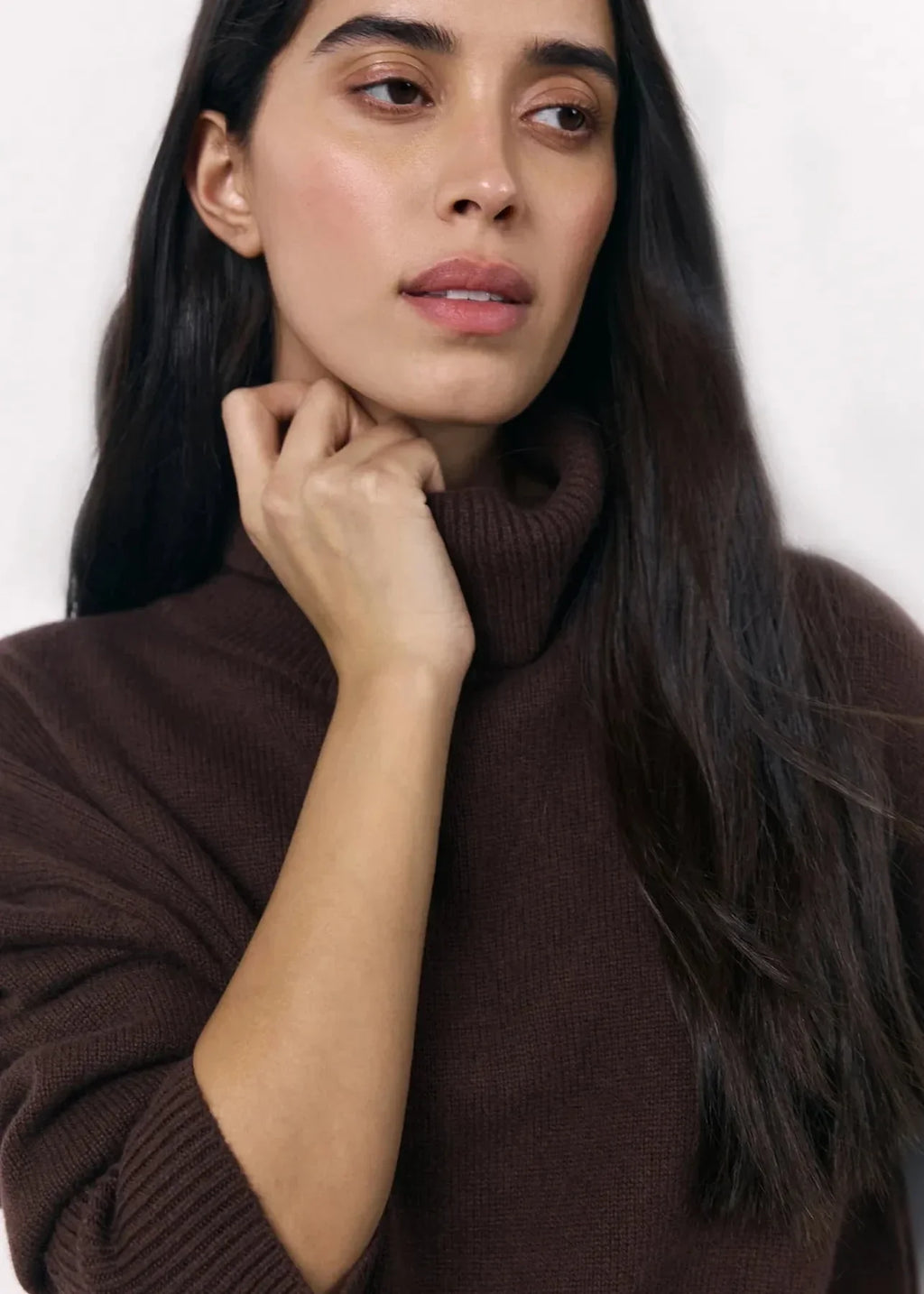 Rouge Comfort | Oversized Turtleneck Knit Sweater