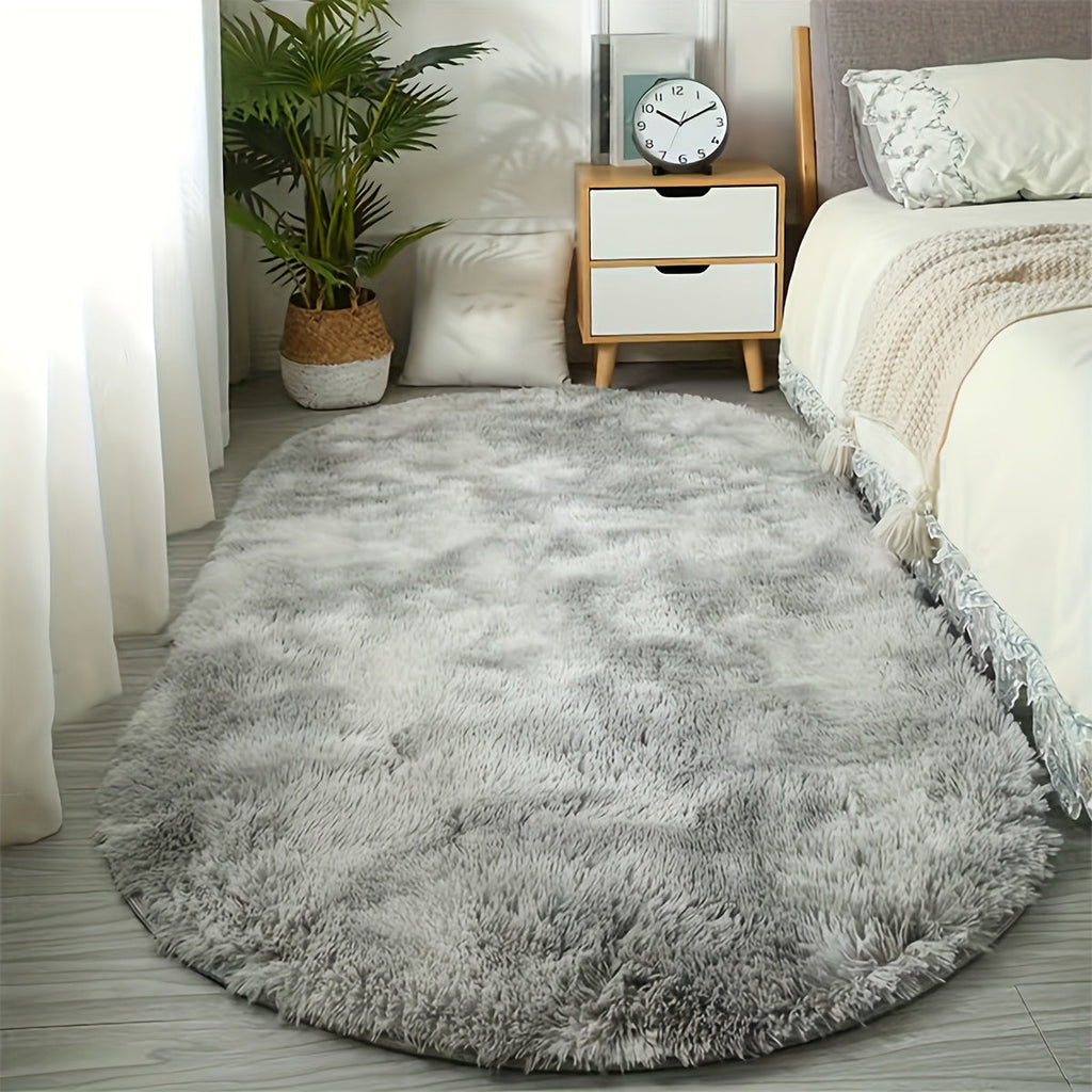 Soft fluffy carpet - oval carpet for bedroom in cream white