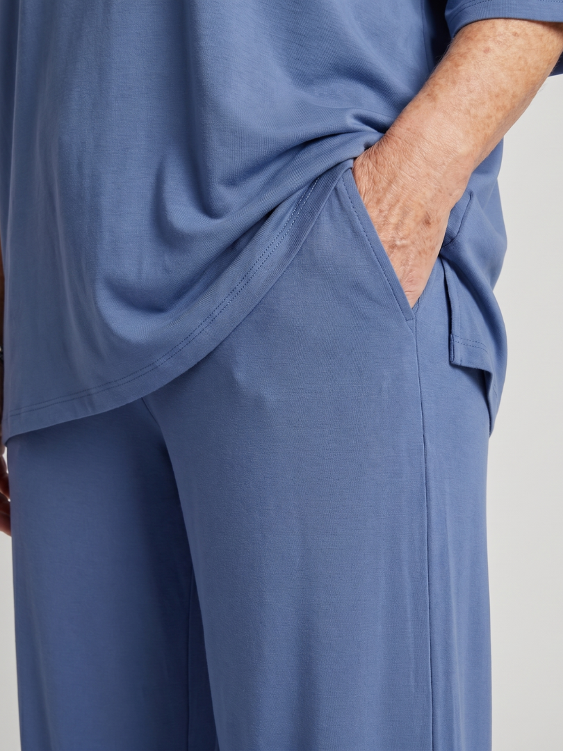 Oversized top s krátkými rukávy a širokými nohavicemi