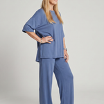 Oversized top s krátkými rukávy a širokými nohavicemi