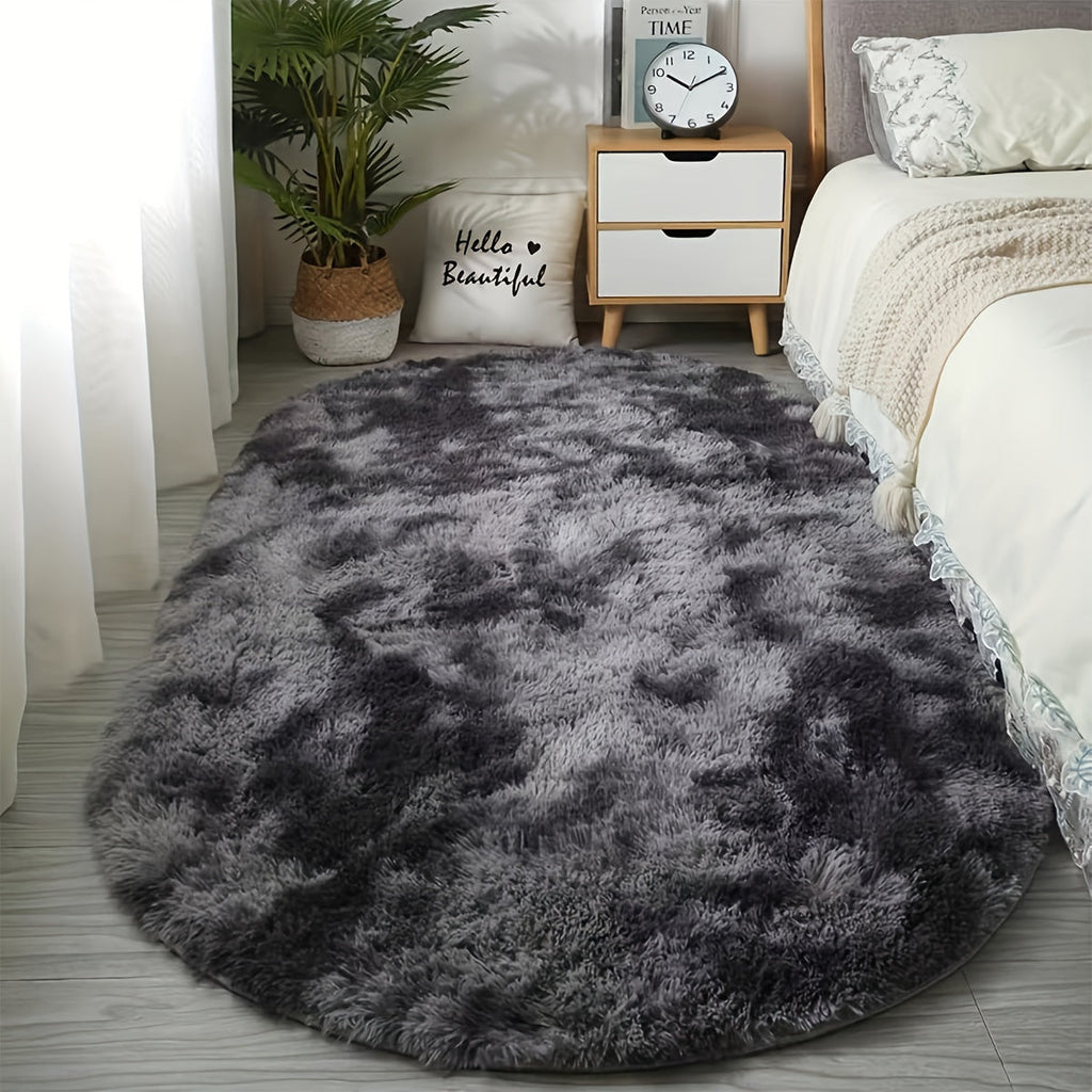Soft fluffy carpet - oval carpet for bedroom in cream white