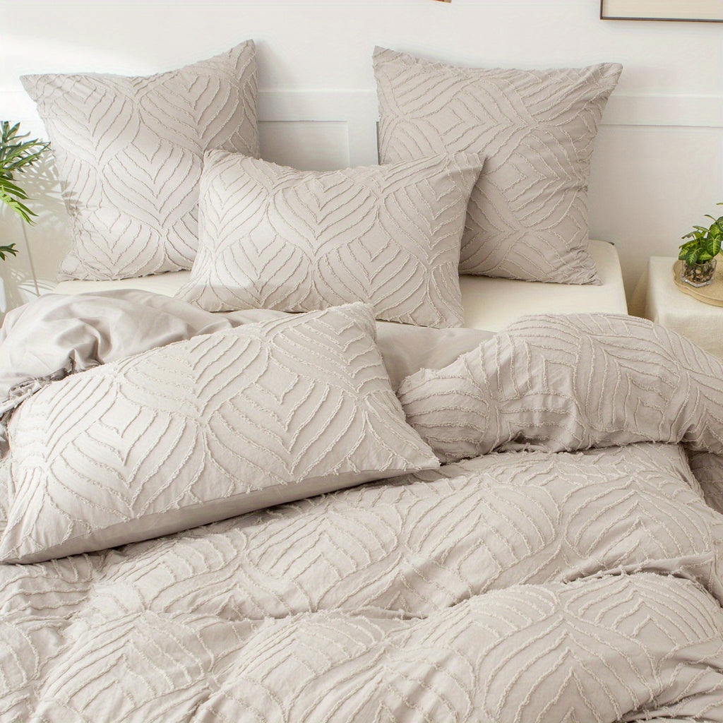 Soft Duvet Cover Set with Pillowcases – Winter Friendly and Comfortable