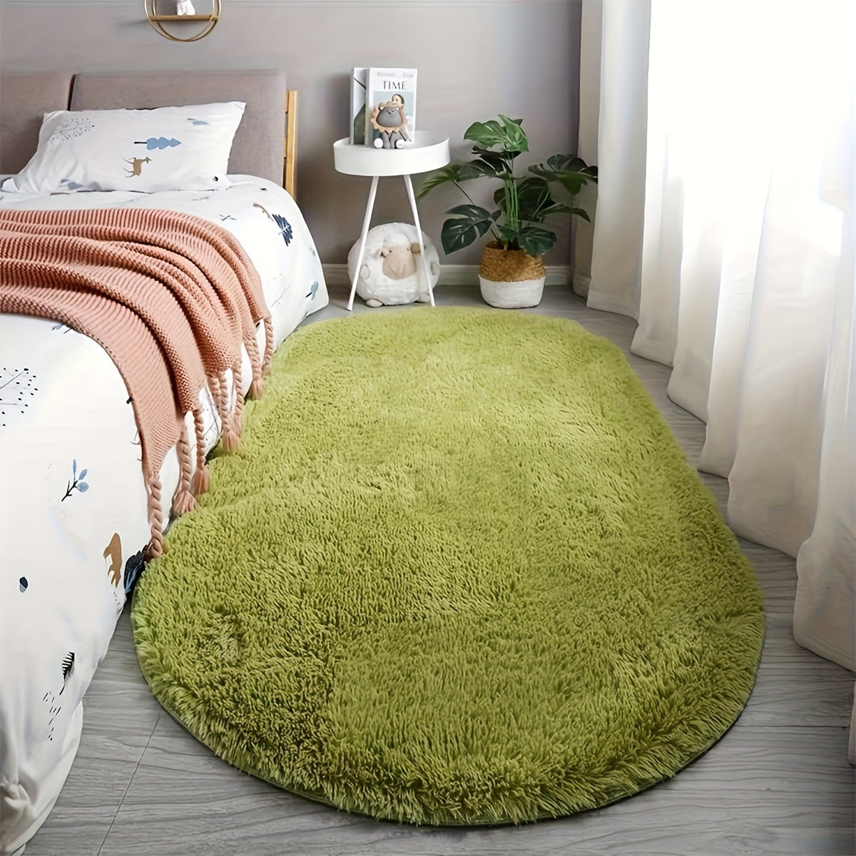 Soft fluffy carpet - oval carpet for bedroom in cream white