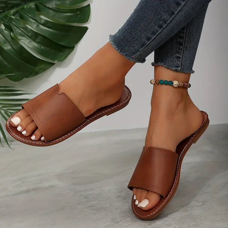 KIARA™ WOMEN'S CASUAL ROUND-TOE FLAT SANDALS