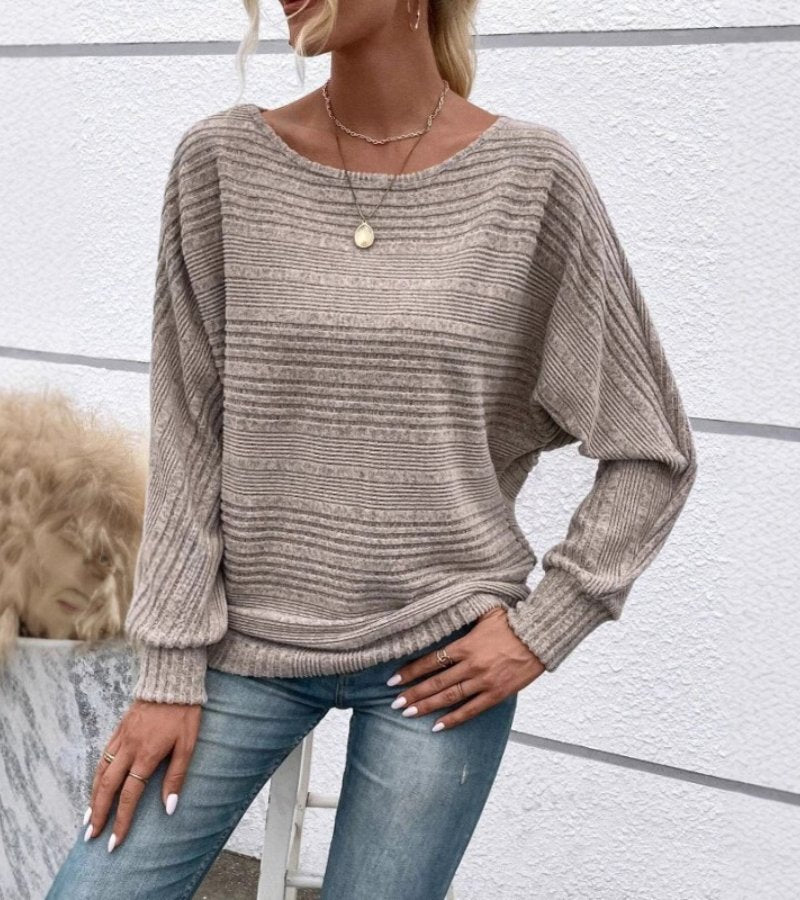 Elenora | Soft sweater with a casual charm