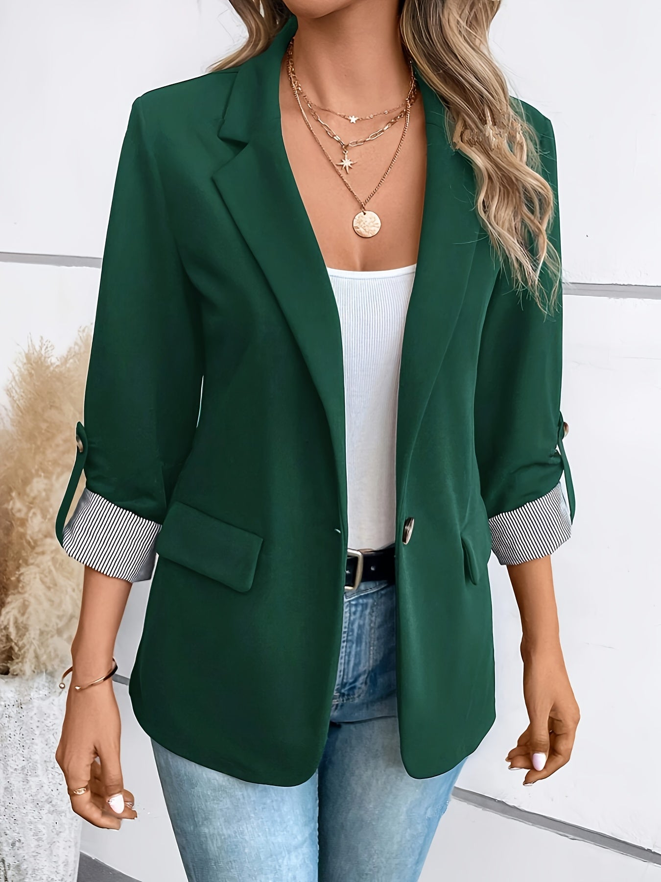 Vera | Classy Single Breasted Sleek Blazer