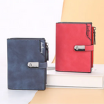 Portefeuille compact avec boucle magnétique - Pratique et tendance