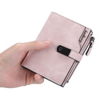 Portefeuille compact avec boucle magnétique - Pratique et tendance