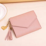Lila - Mini portefeuille avec pendentif pompon - Élégant et compact