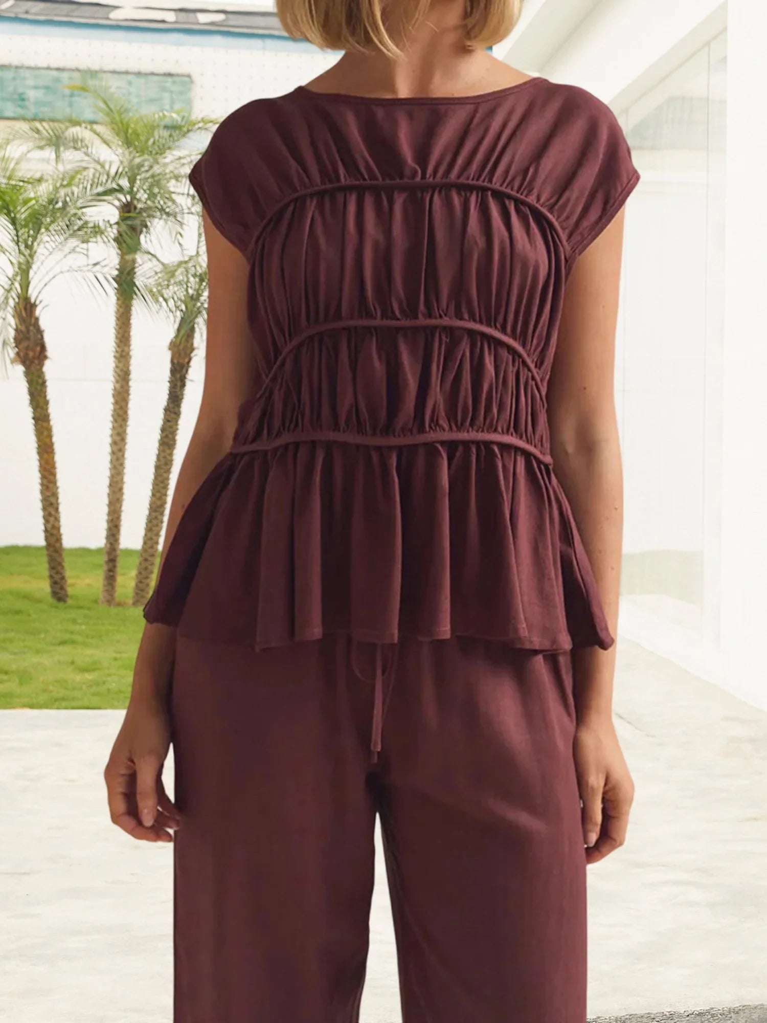 Women’s Ruched Cap Sleeve Peplum Top