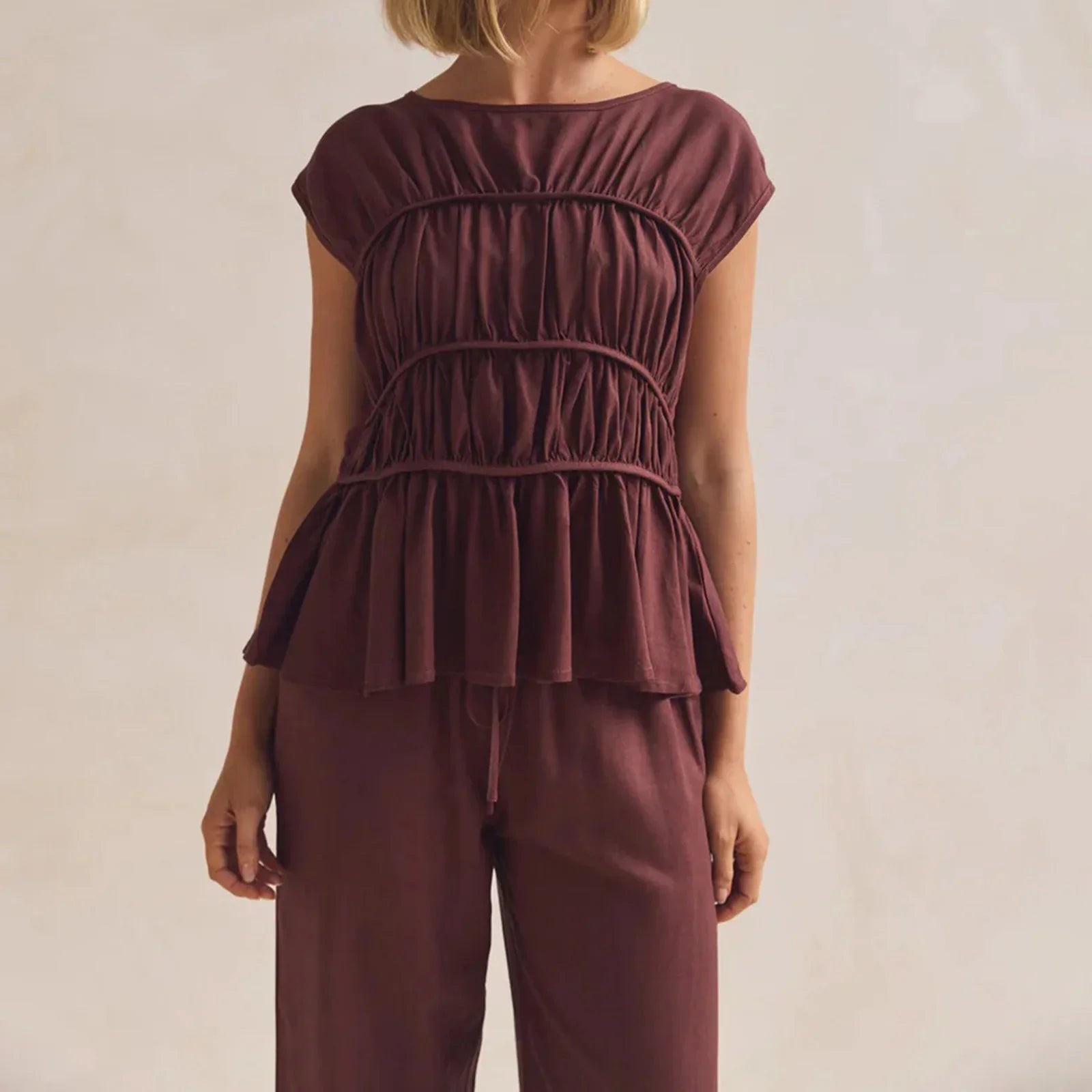 Women’s Ruched Cap Sleeve Peplum Top