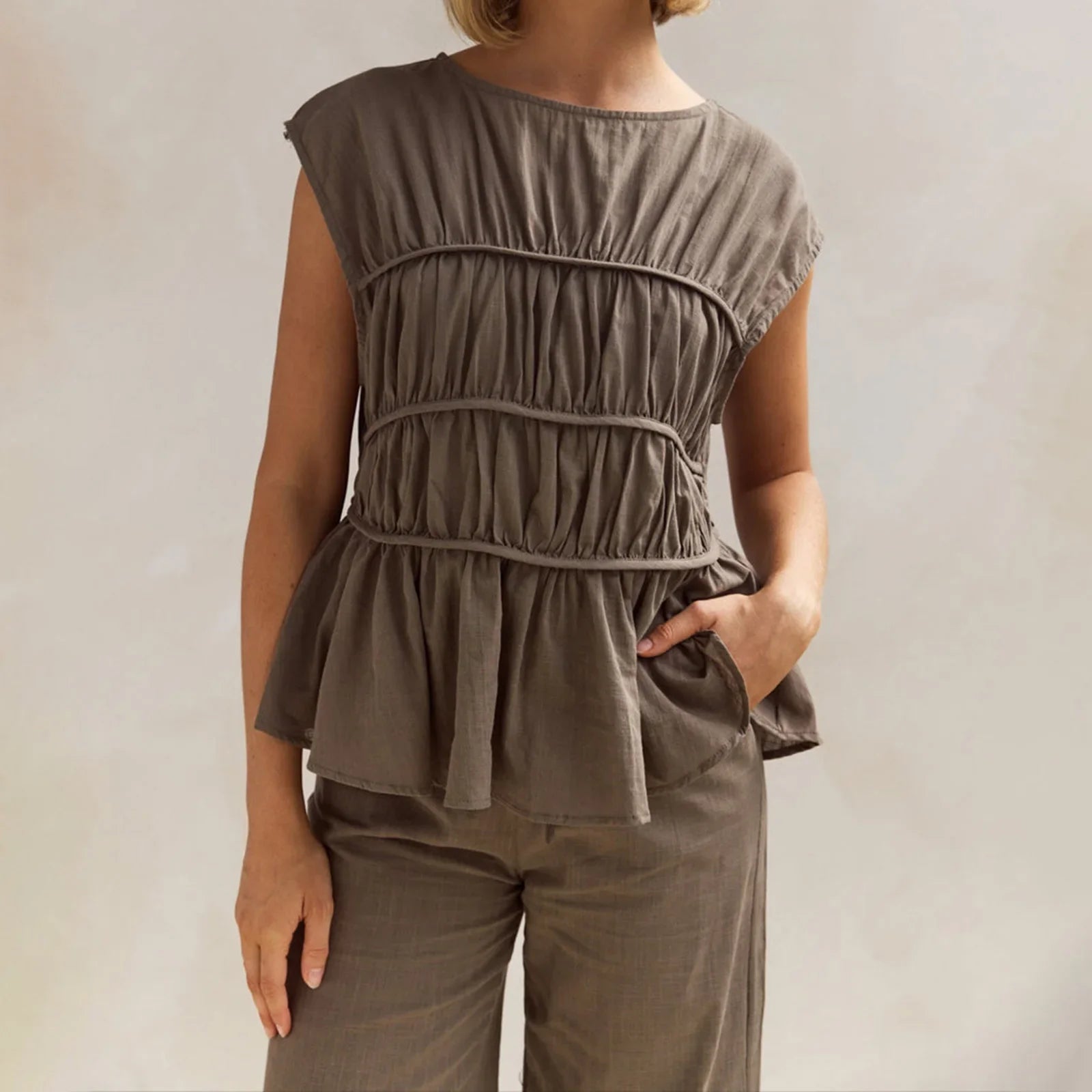 Women’s Ruched Cap Sleeve Peplum Top