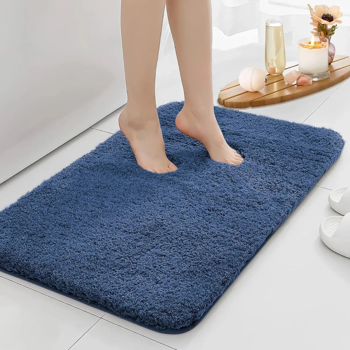 Non-slip water absorbent thick bathroom mat