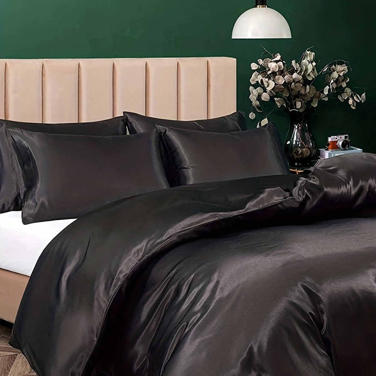 Satin Duvet Cover with Luxurious Look – Comfort and Class