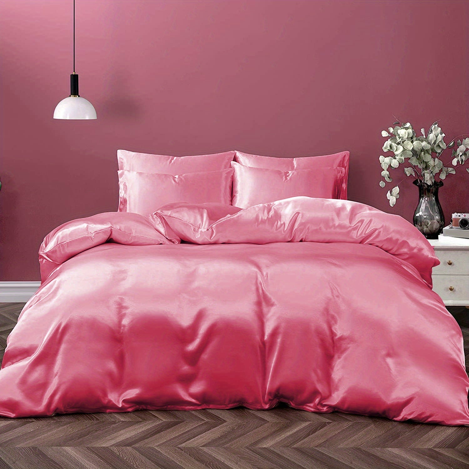 Satin Duvet Cover with Luxurious Look – Comfort and Class