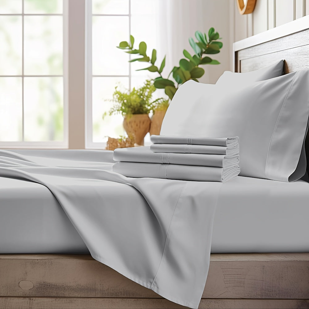 Airy bedding set in solid-colored bamboo fabric