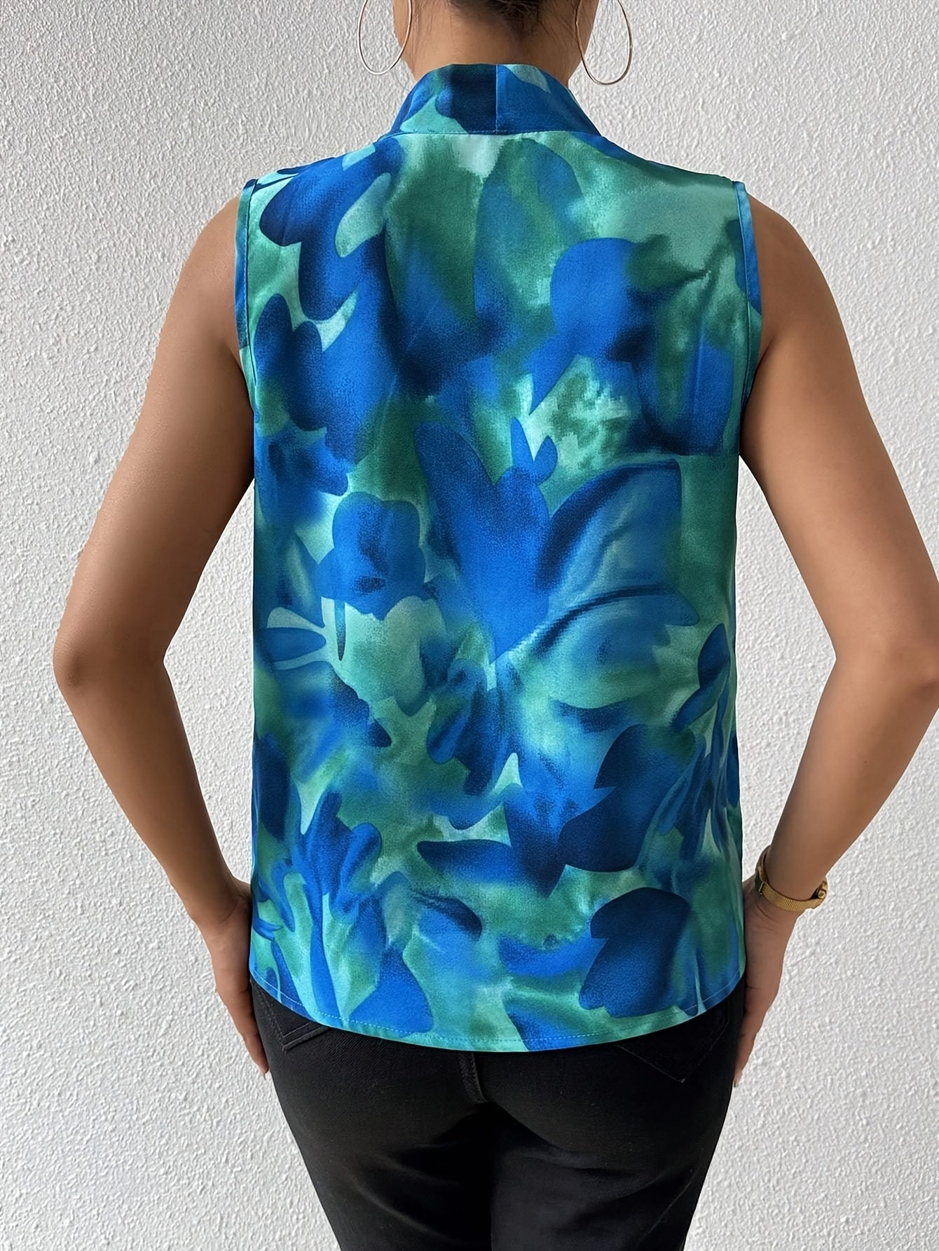 Selmira | Women’s Sleeveless Floral Wrap Top