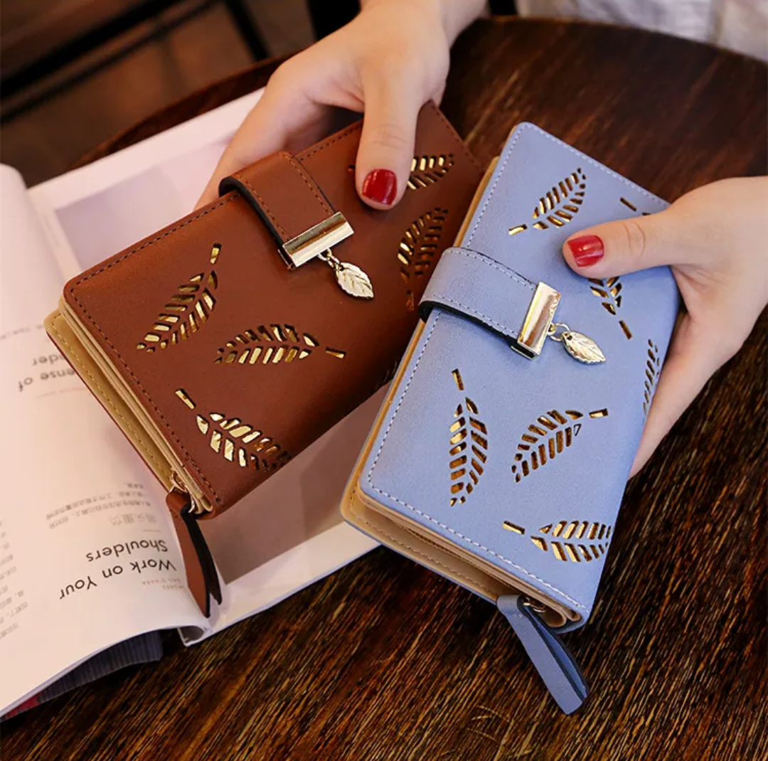 portefeuille avec feuille d'or - Tendance et pratique