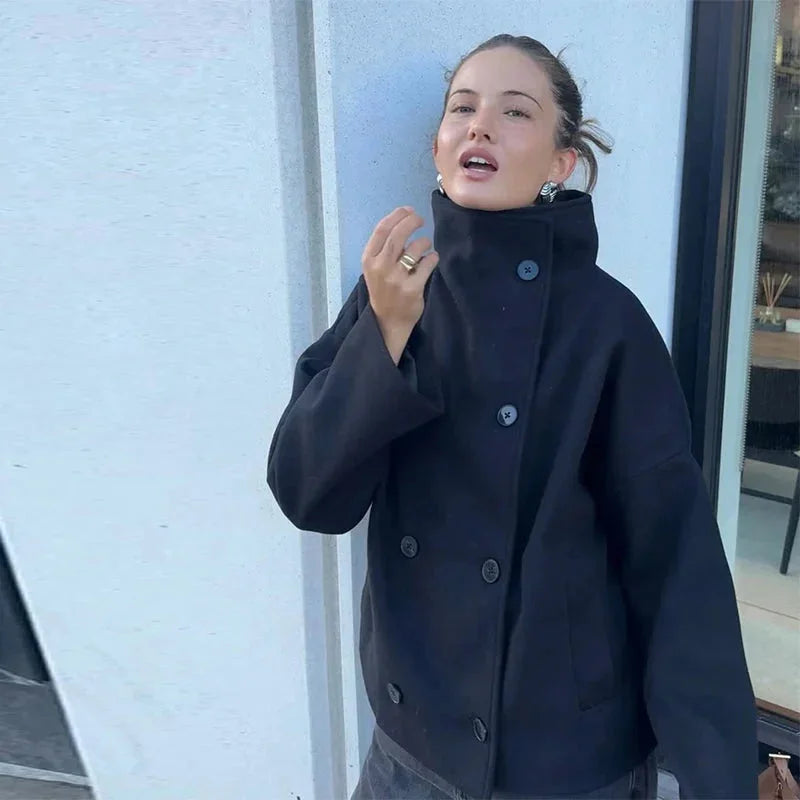 Women's short coat with buttons and stand-up collar